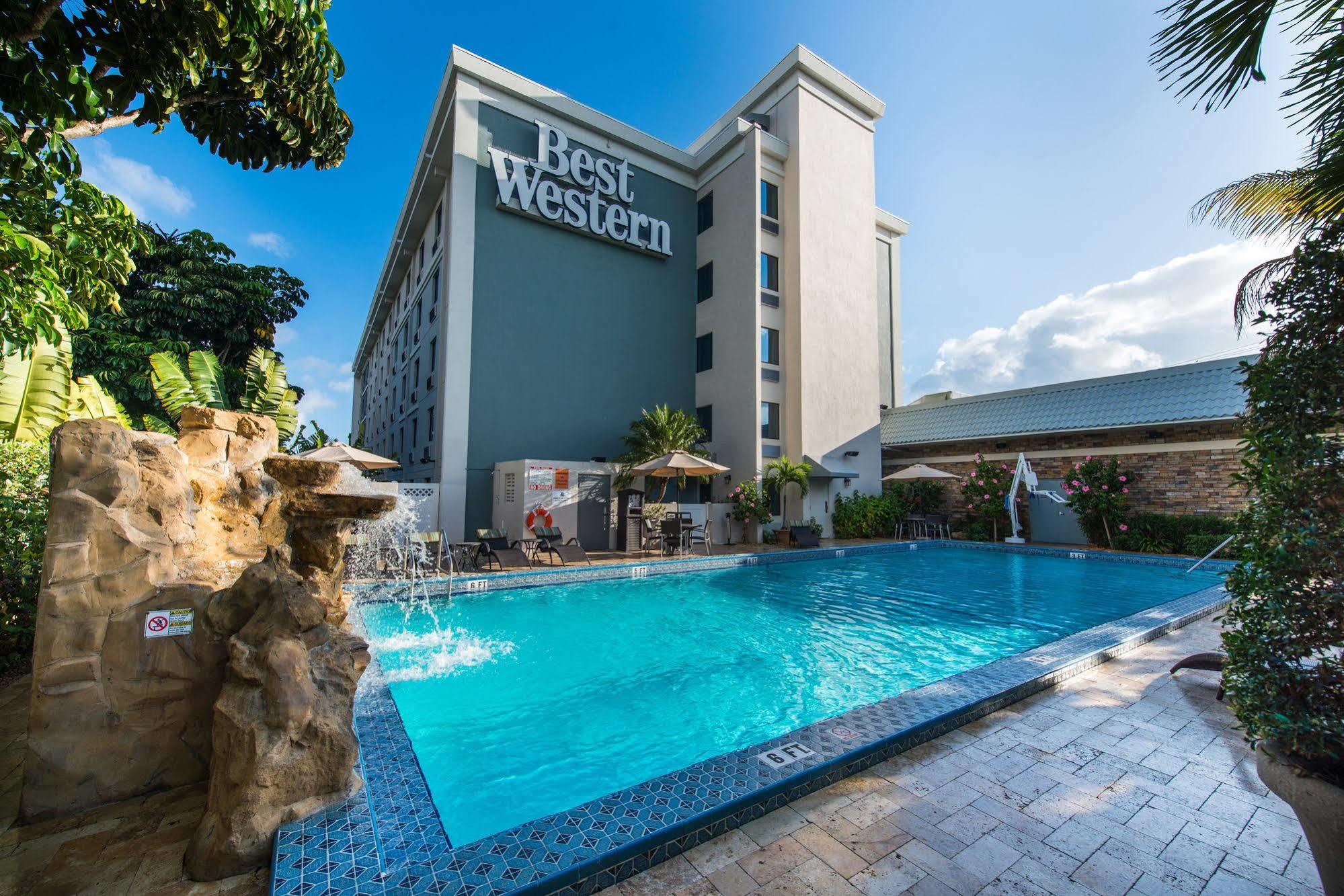Best Western Plus Hollywood/Aventura Exterior photo