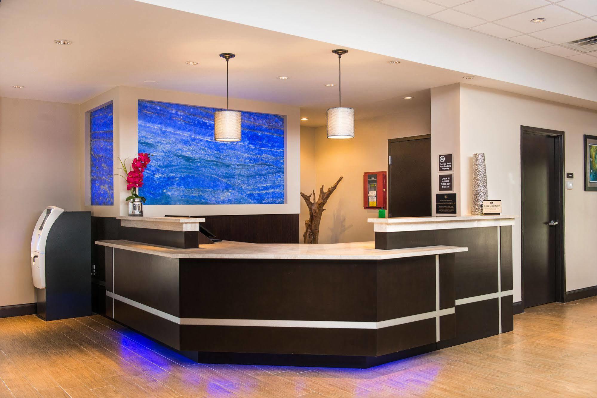 Best Western Plus Hollywood/Aventura Exterior photo